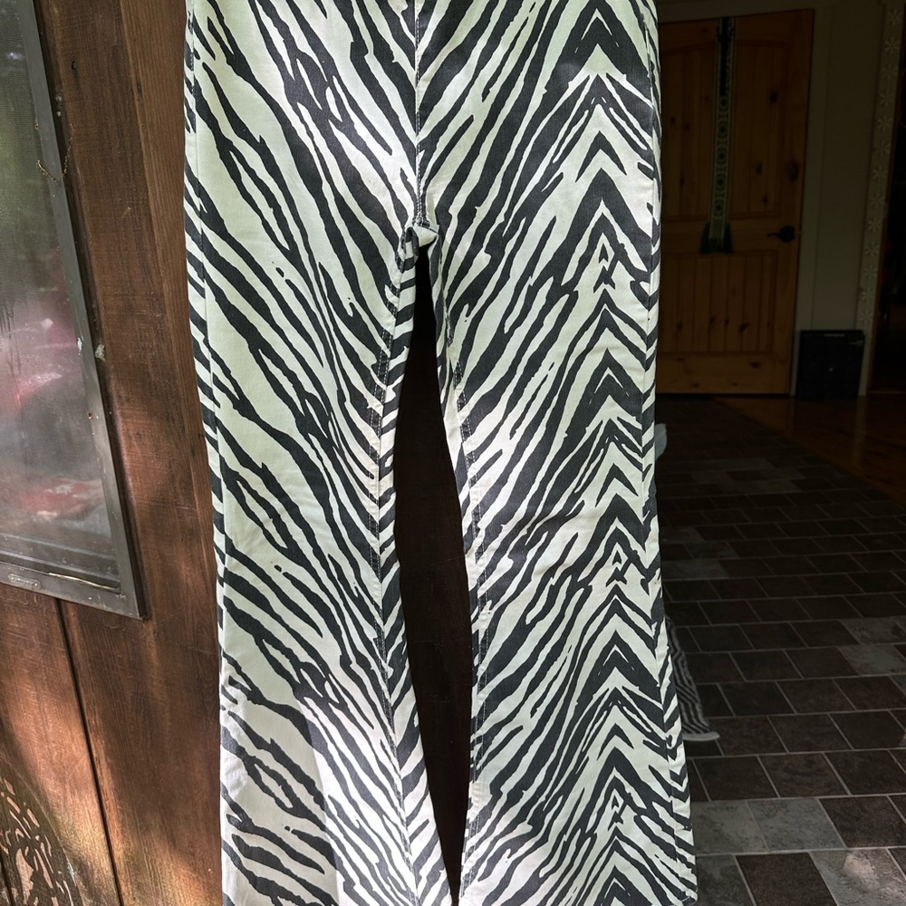 We The Free Black and White Striped Pants size 28